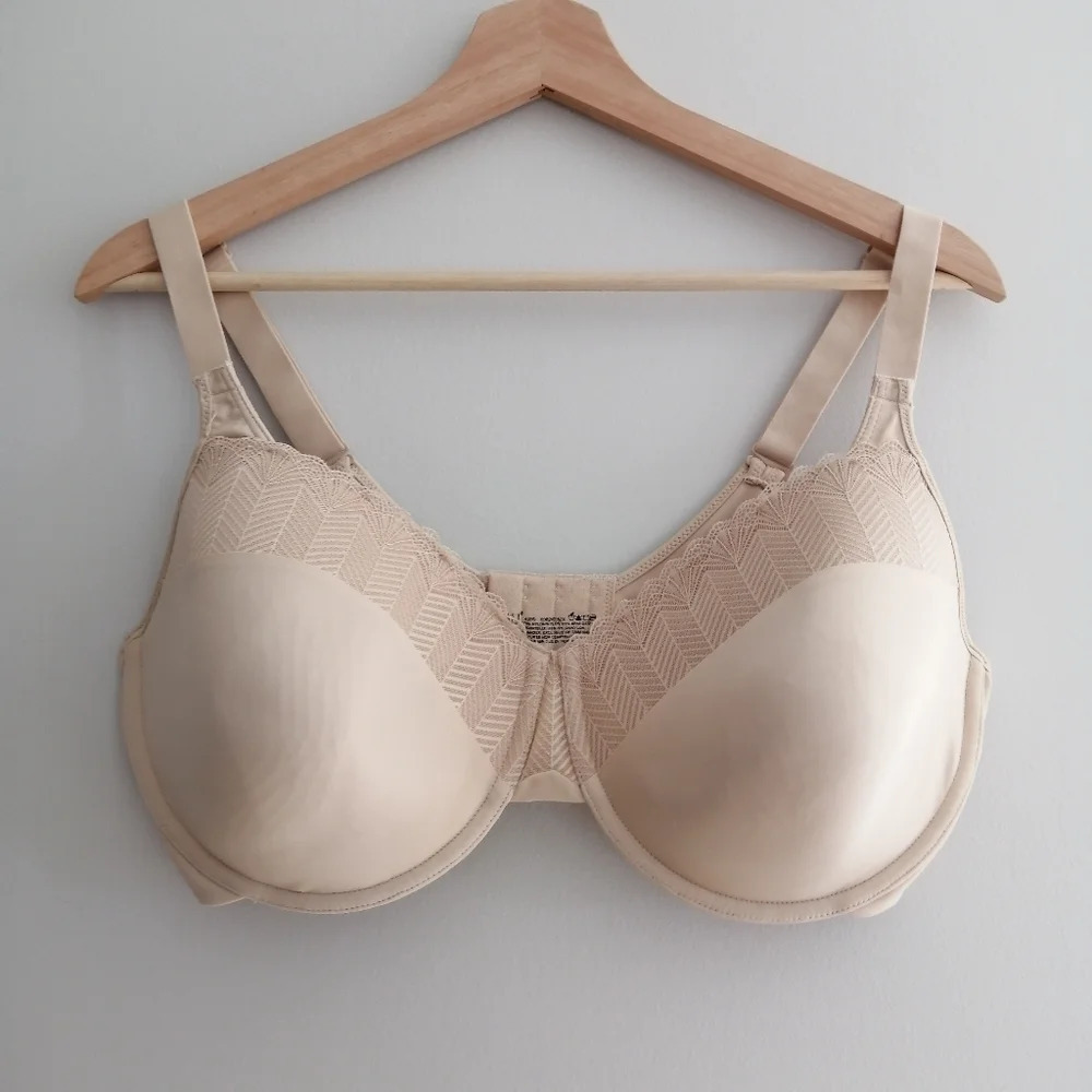 Bali Plus Size Passion For Comfort Smoothing Underwire Bra Cream Beige 40DD